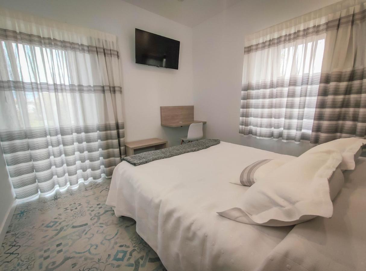 Hostal Oleo Auto Check-In Santander Exterior photo
