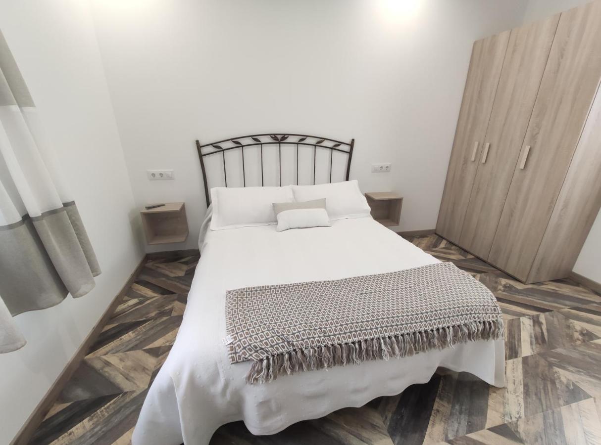 Hostal Oleo Auto Check-In Santander Exterior photo