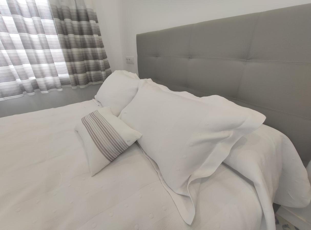 Hostal Oleo Auto Check-In Santander Exterior photo