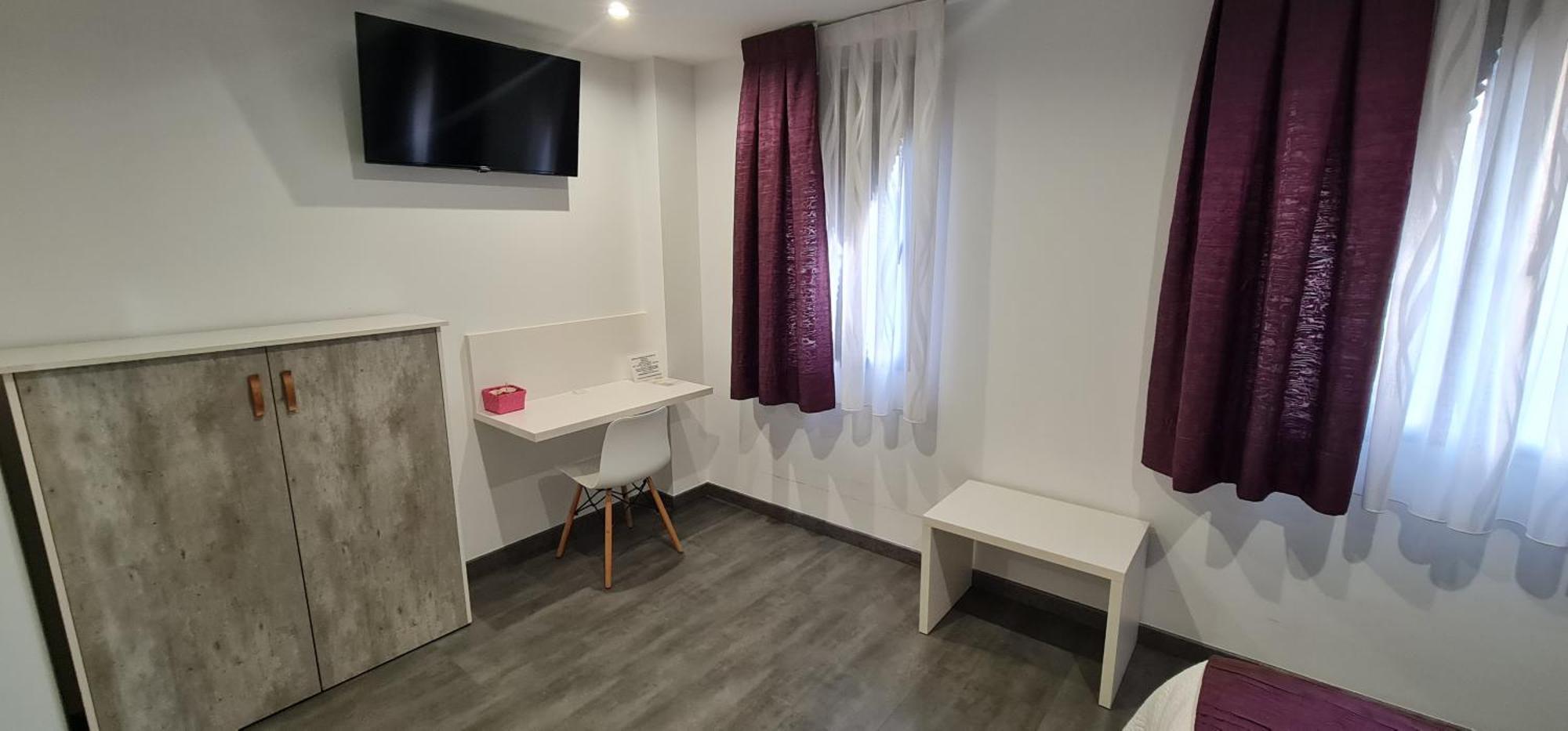 Hostal Oleo Auto Check-In Santander Exterior photo