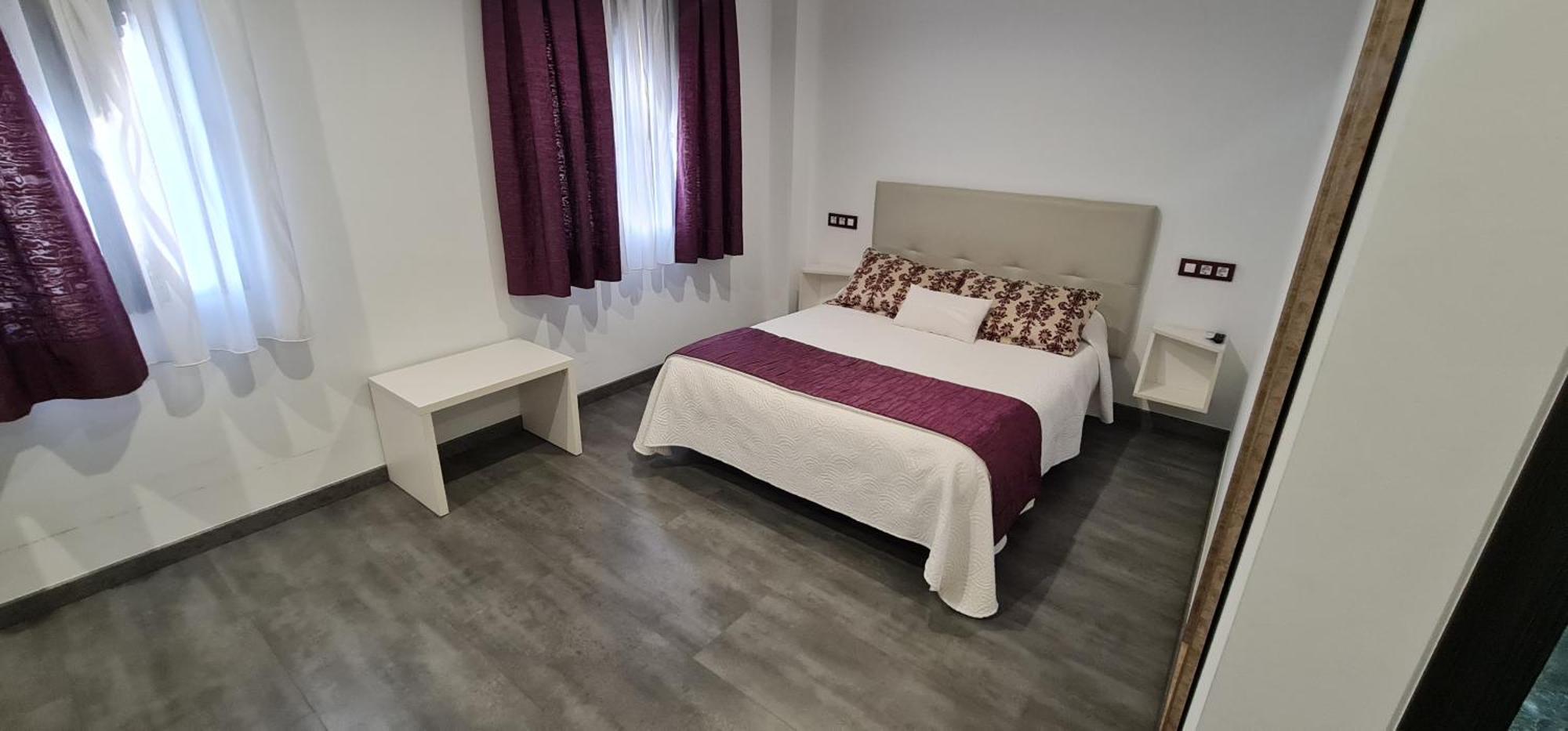 Hostal Oleo Auto Check-In Santander Exterior photo