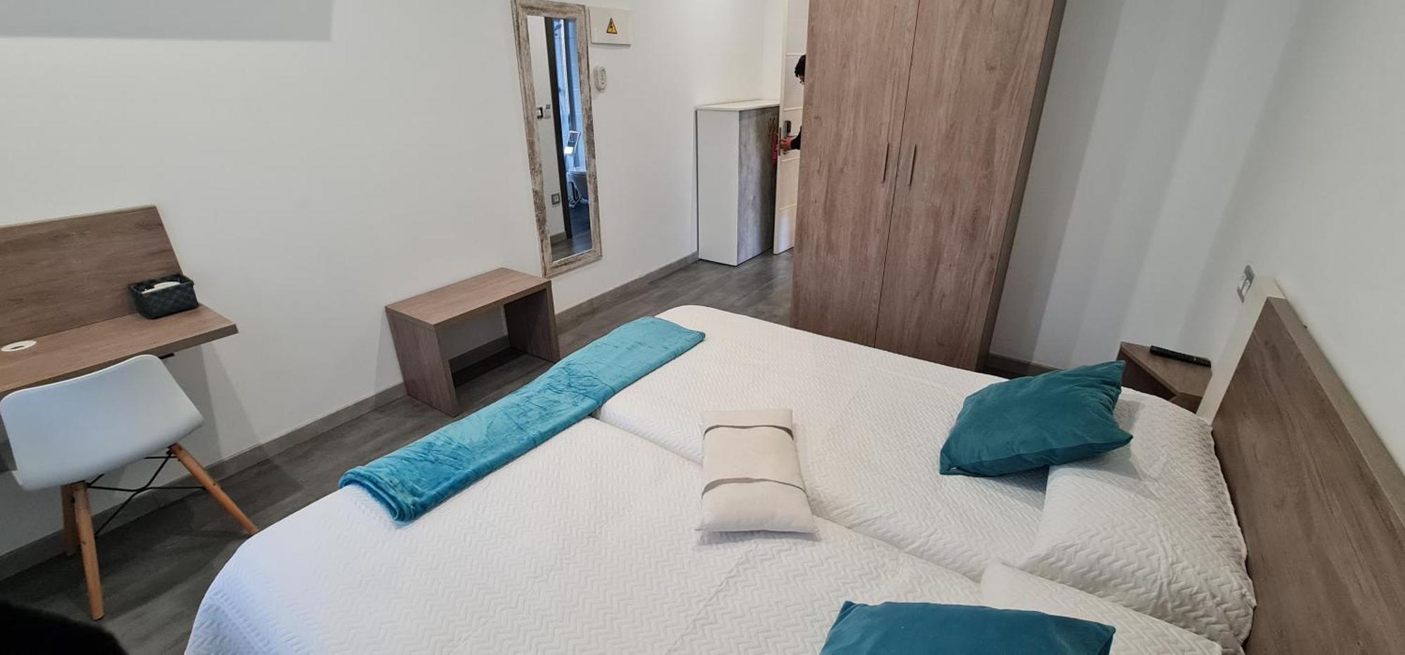 Hostal Oleo Auto Check-In Santander Exterior photo